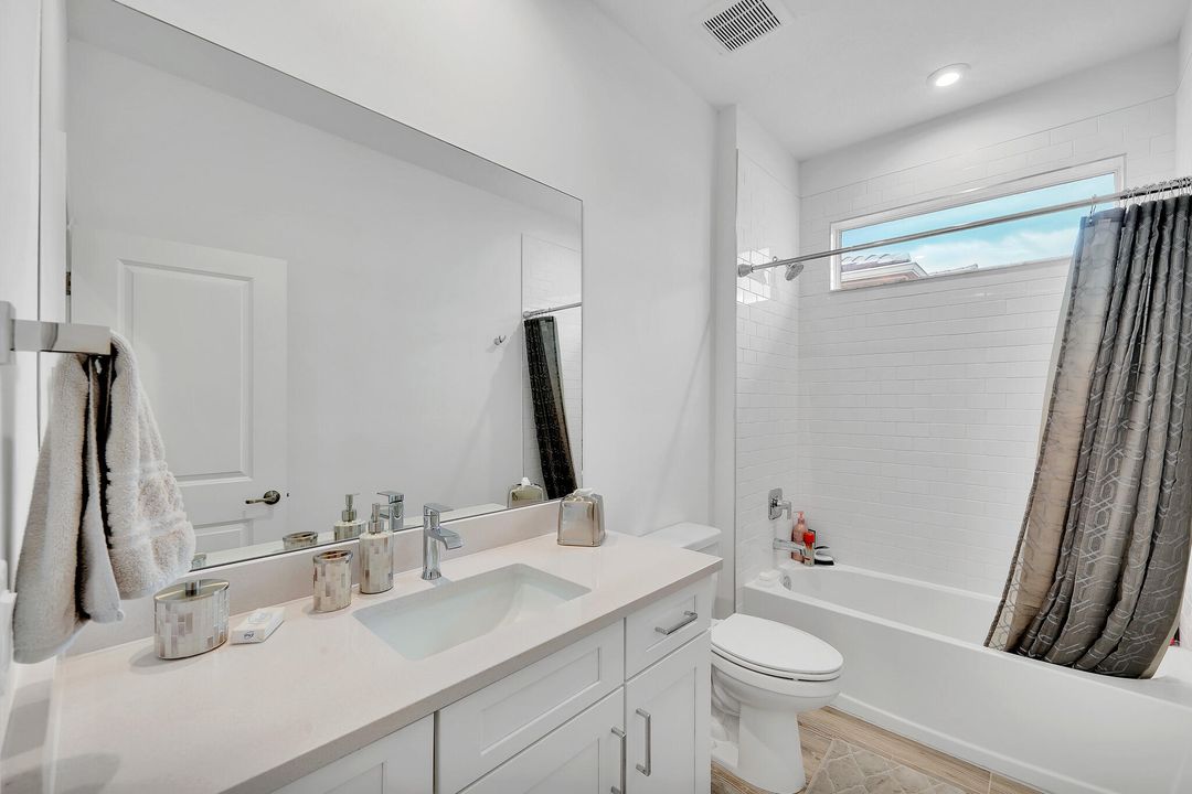 出租: $2,850 (3 贝兹, 2 浴室, 1878 平方英尺)