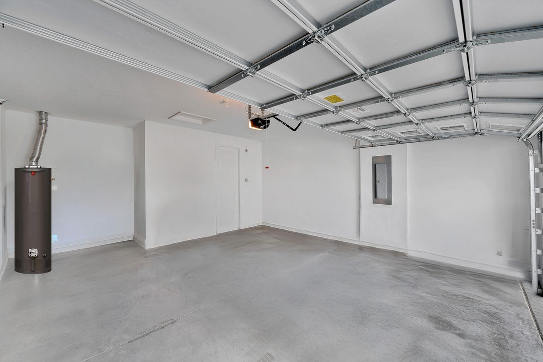 出租: $2,850 (3 贝兹, 2 浴室, 1878 平方英尺)