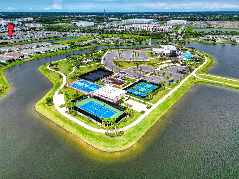 出租: $2,850 (3 贝兹, 2 浴室, 1878 平方英尺)