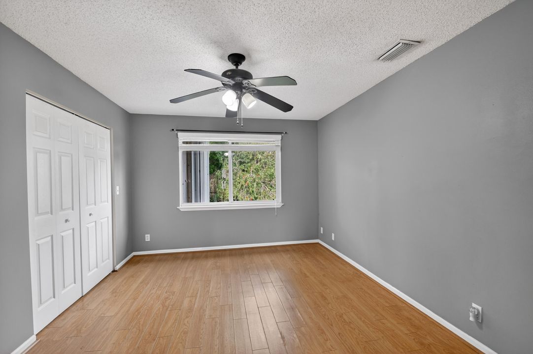 For Sale: $324,000 (2 beds, 2 baths, 1008 Square Feet)