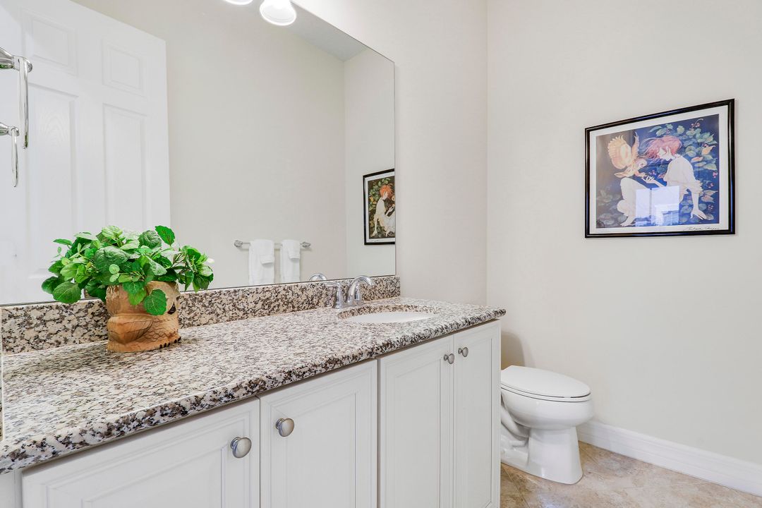 На продажу: $1,200,000 (3 спален, 2 ванн, 2112 Квадратных фут)