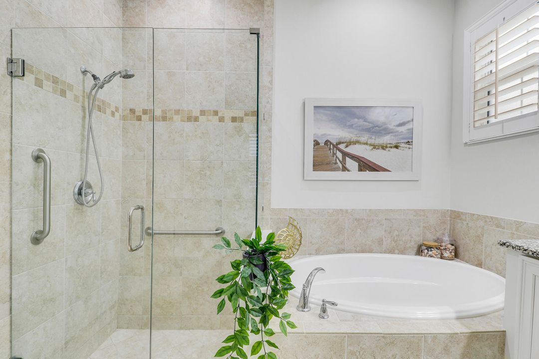 На продажу: $1,200,000 (3 спален, 2 ванн, 2112 Квадратных фут)