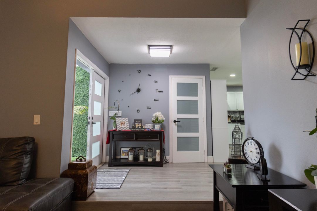 For Sale: $649,000 (3 beds, 2 baths, 1668 Square Feet)