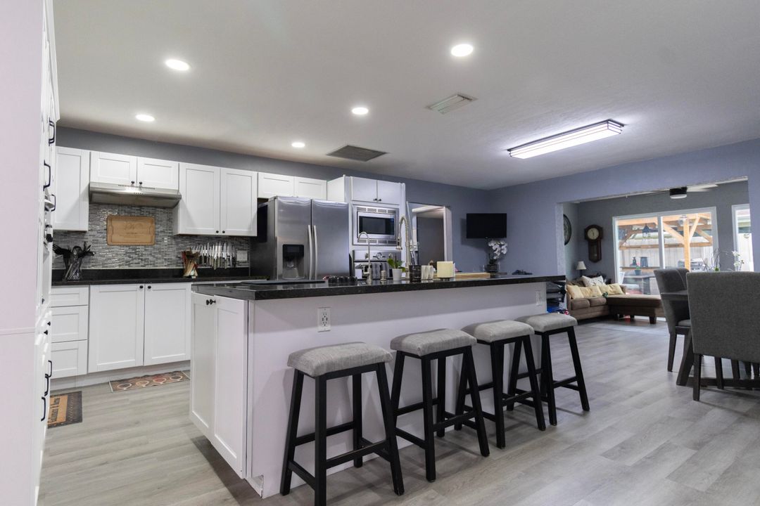 For Sale: $649,000 (3 beds, 2 baths, 1668 Square Feet)