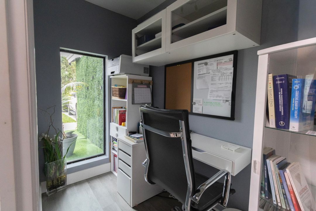 For Sale: $649,000 (3 beds, 2 baths, 1668 Square Feet)