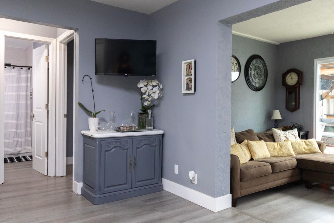 For Sale: $649,000 (3 beds, 2 baths, 1668 Square Feet)