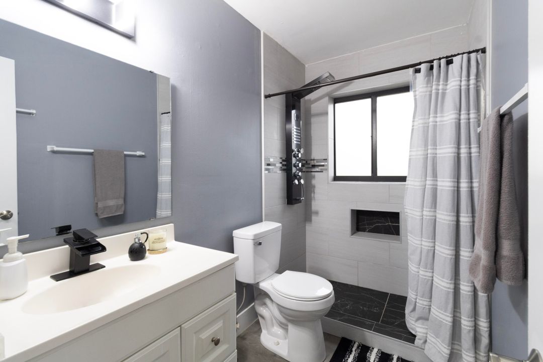 For Sale: $649,000 (3 beds, 2 baths, 1668 Square Feet)