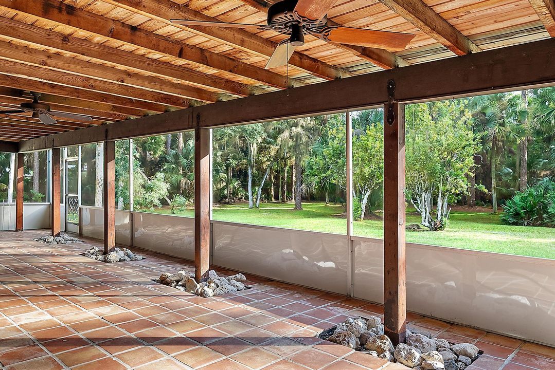 На продажу: $989,000 (4 спален, 3 ванн, 2405 Квадратных фут)