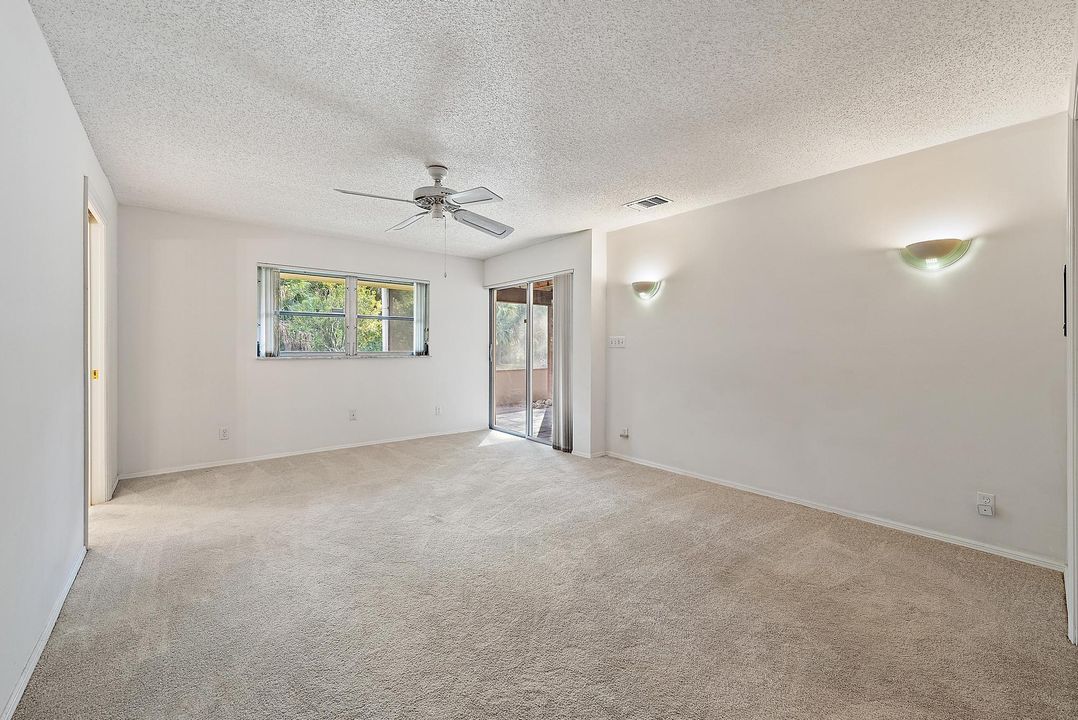 На продажу: $989,000 (4 спален, 3 ванн, 2405 Квадратных фут)