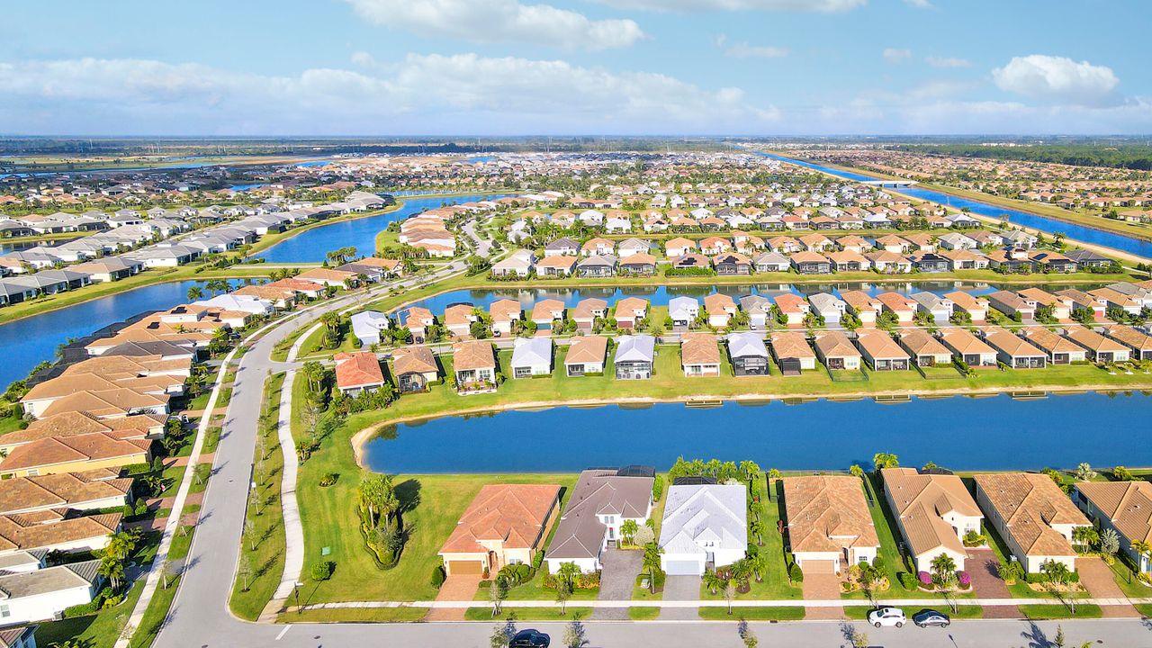 待售: $599,000 (3 贝兹, 2 浴室, 1932 平方英尺)