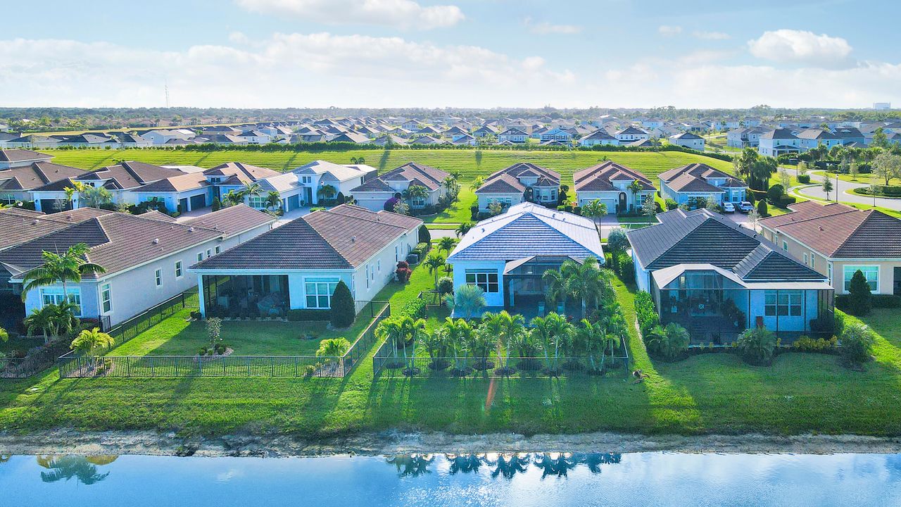 待售: $599,000 (3 贝兹, 2 浴室, 1932 平方英尺)