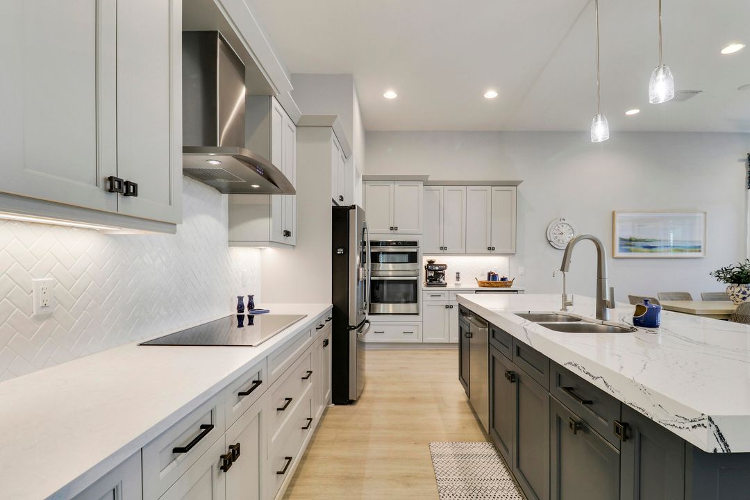 待售: $599,000 (3 贝兹, 2 浴室, 1932 平方英尺)