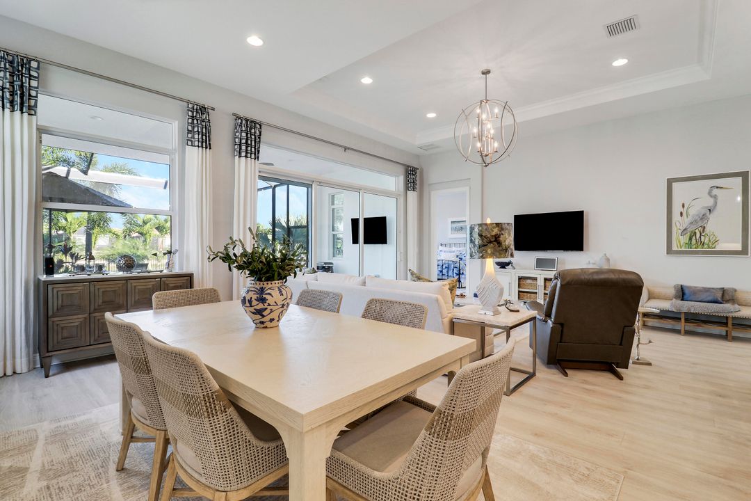 待售: $599,000 (3 贝兹, 2 浴室, 1932 平方英尺)