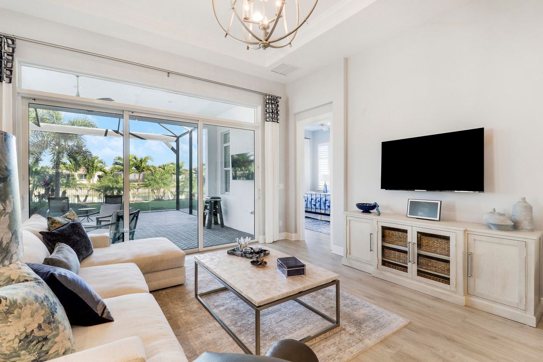 待售: $599,000 (3 贝兹, 2 浴室, 1932 平方英尺)