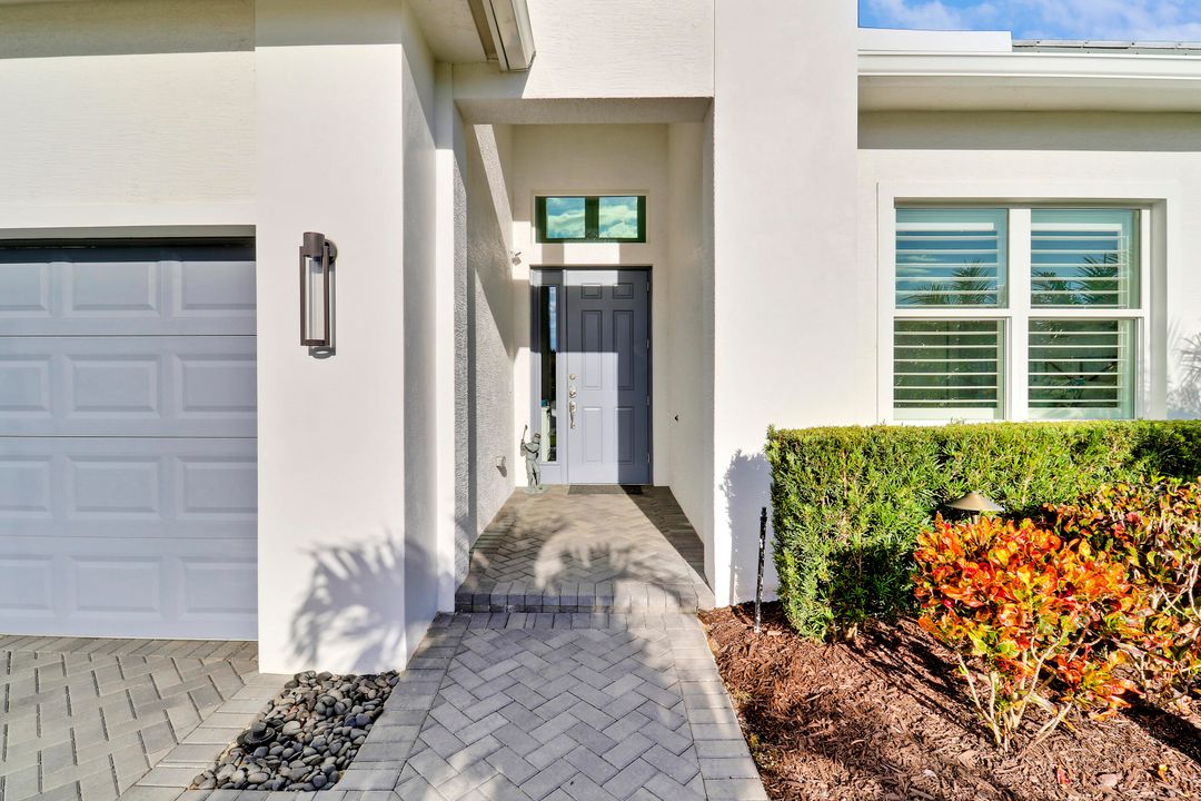 待售: $599,000 (3 贝兹, 2 浴室, 1932 平方英尺)