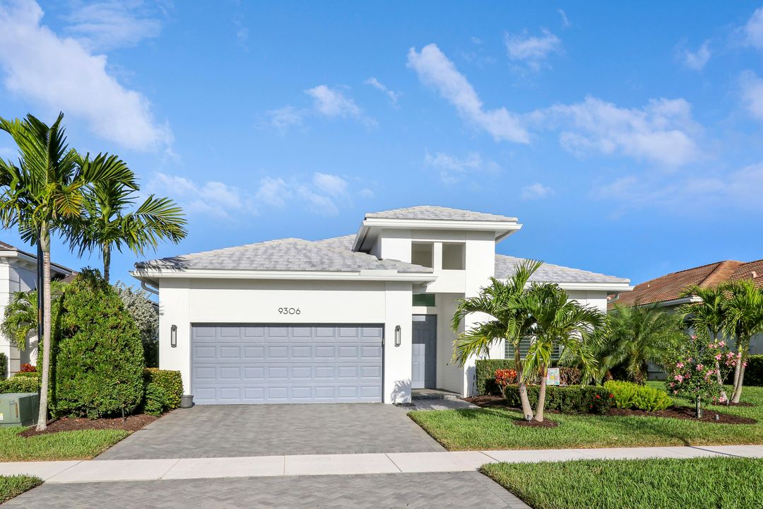 待售: $599,000 (3 贝兹, 2 浴室, 1932 平方英尺)