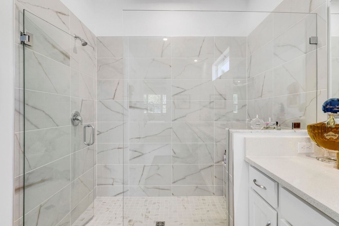 For Sale: $449,000 (2 beds, 2 baths, 2354 Square Feet)