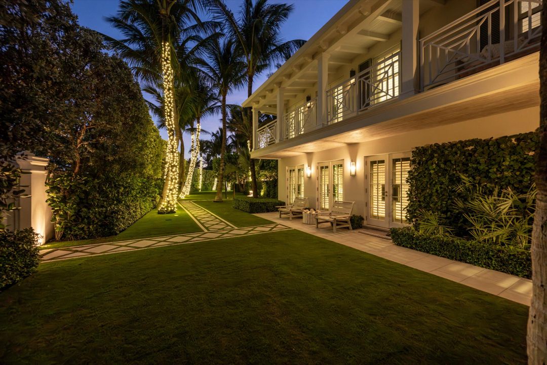 For Sale: $97,500,000 (9 beds, 10 baths, 8966 Square Feet)