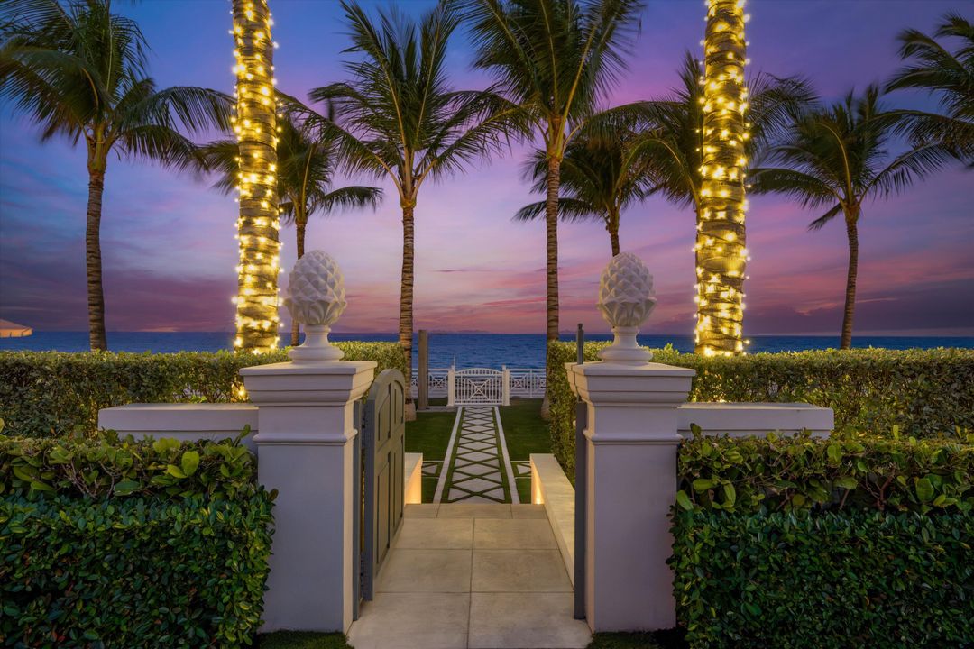 For Sale: $97,500,000 (9 beds, 10 baths, 8966 Square Feet)