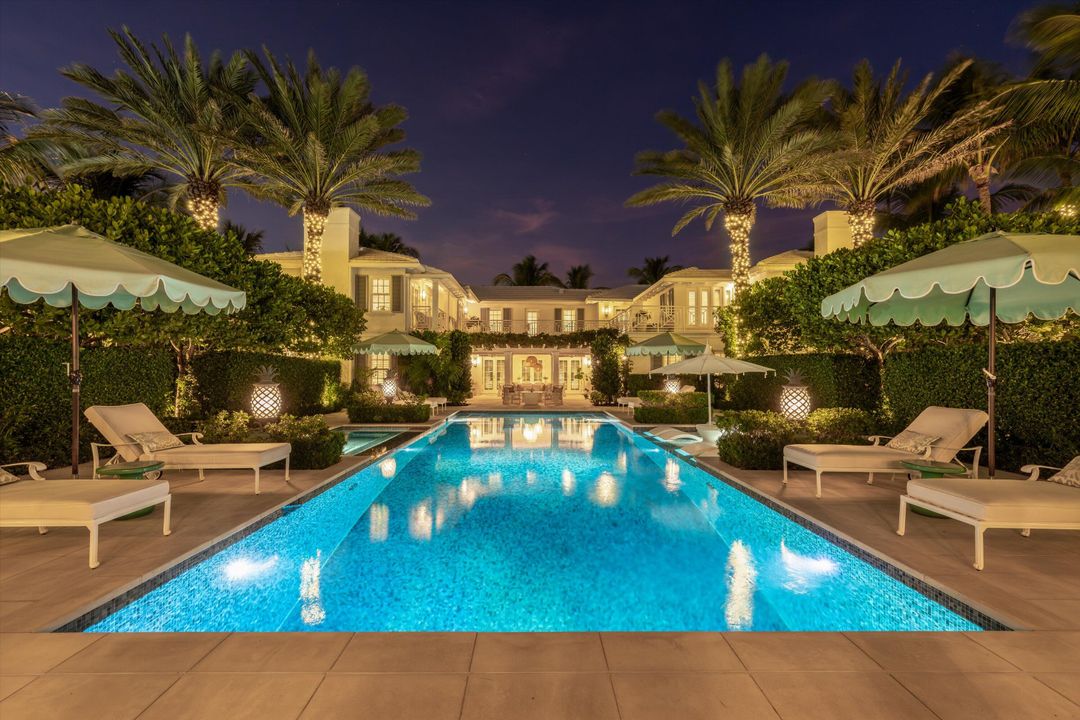 For Sale: $97,500,000 (9 beds, 10 baths, 8966 Square Feet)