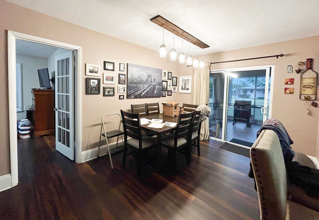 En Venta: $249,995 (2 camas, 2 baños, 1241 Pies cuadrados)