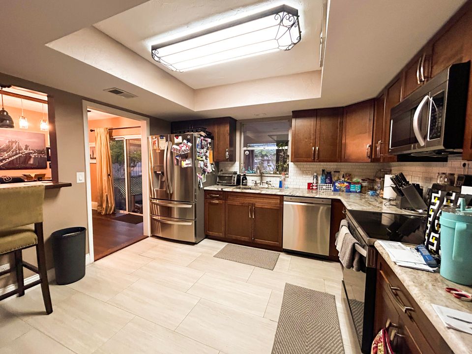 En Venta: $249,995 (2 camas, 2 baños, 1241 Pies cuadrados)