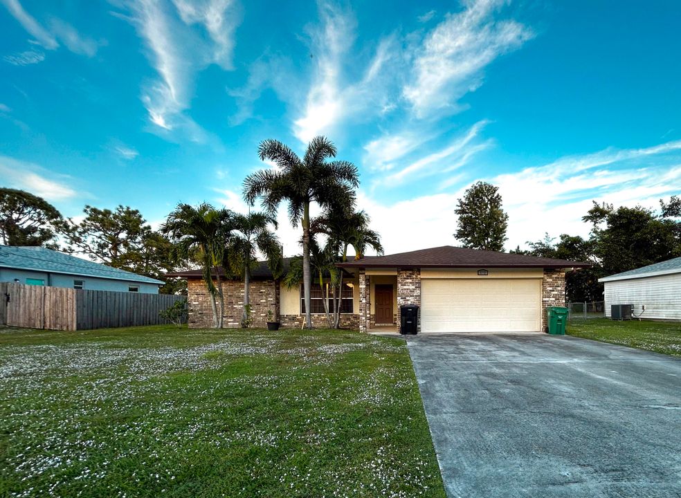 En Venta: $249,995 (2 camas, 2 baños, 1241 Pies cuadrados)