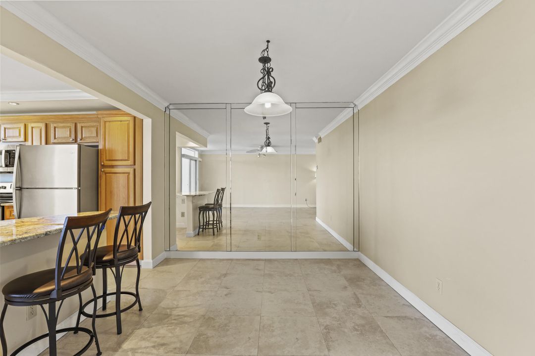 En Venta: $535,000 (2 camas, 2 baños, 990 Pies cuadrados)