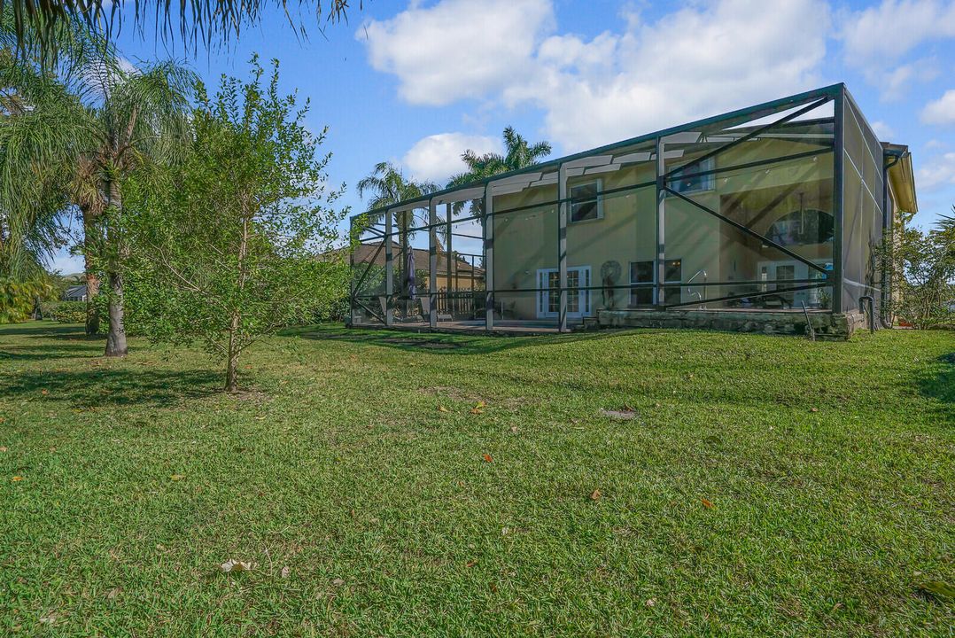 En Venta: $759,000 (5 camas, 3 baños, 2550 Pies cuadrados)