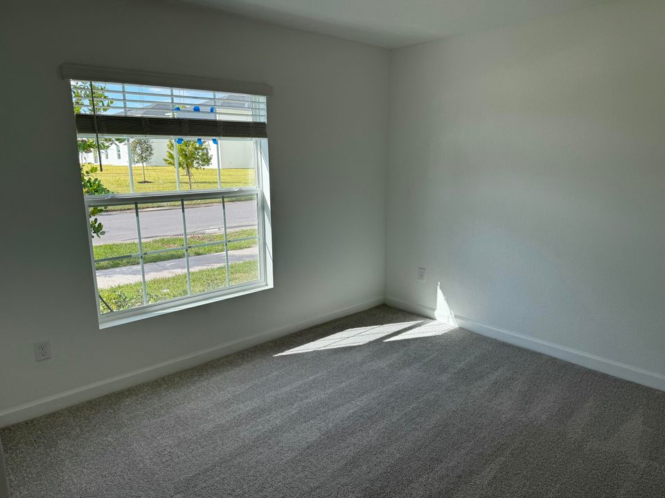 В аренду: $2,750 (4 спален, 2 ванн, 1937 Квадратных фут)