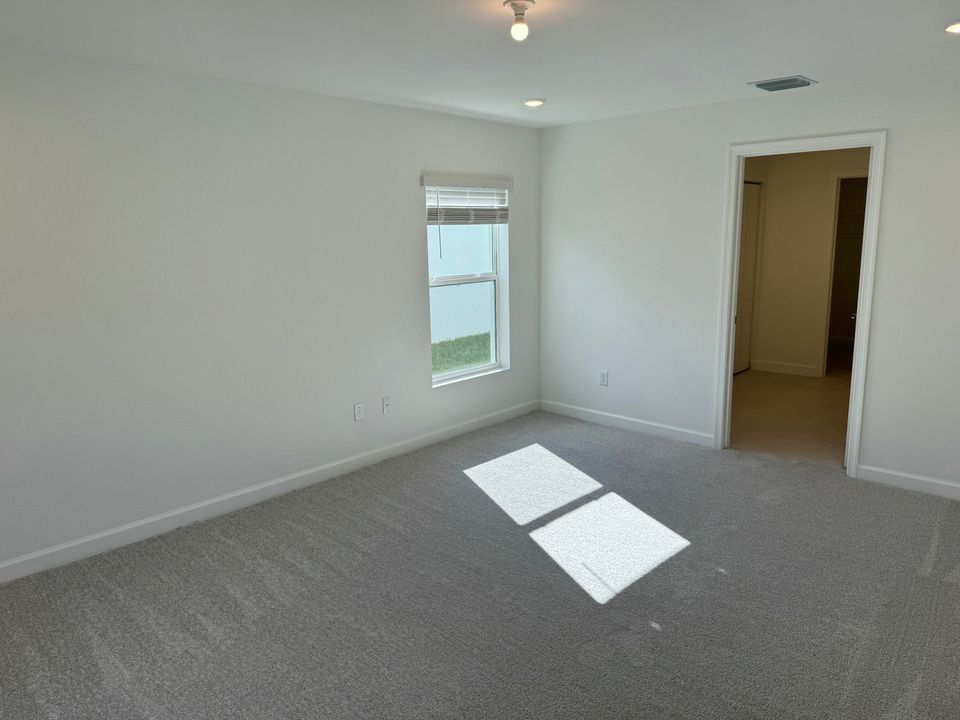 В аренду: $2,750 (4 спален, 2 ванн, 1937 Квадратных фут)