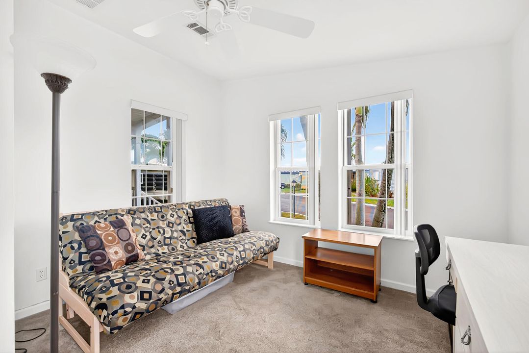 На продажу: $220,000 (3 спален, 2 ванн, 1365 Квадратных фут)