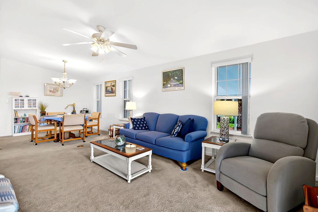 На продажу: $220,000 (3 спален, 2 ванн, 1365 Квадратных фут)