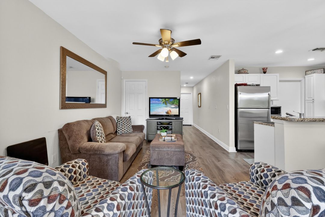 For Sale: $399,000 (3 beds, 2 baths, 1441 Square Feet)