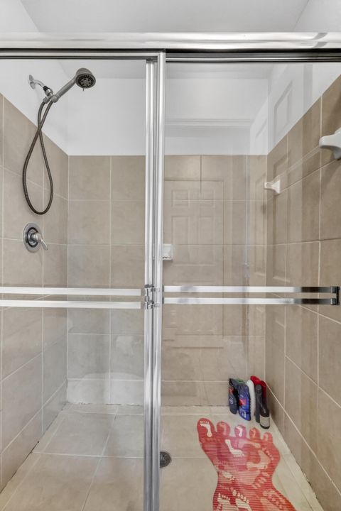 For Sale: $399,000 (3 beds, 2 baths, 1441 Square Feet)