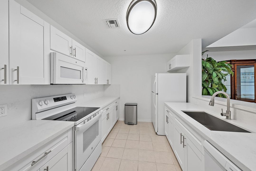 En Venta: $369,000 (2 camas, 2 baños, 1008 Pies cuadrados)