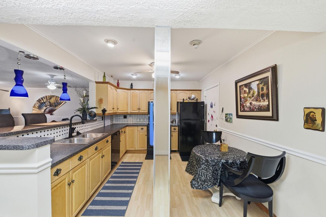 В аренду: $1,500 (1 спален, 1 ванн, 1074 Квадратных фут)