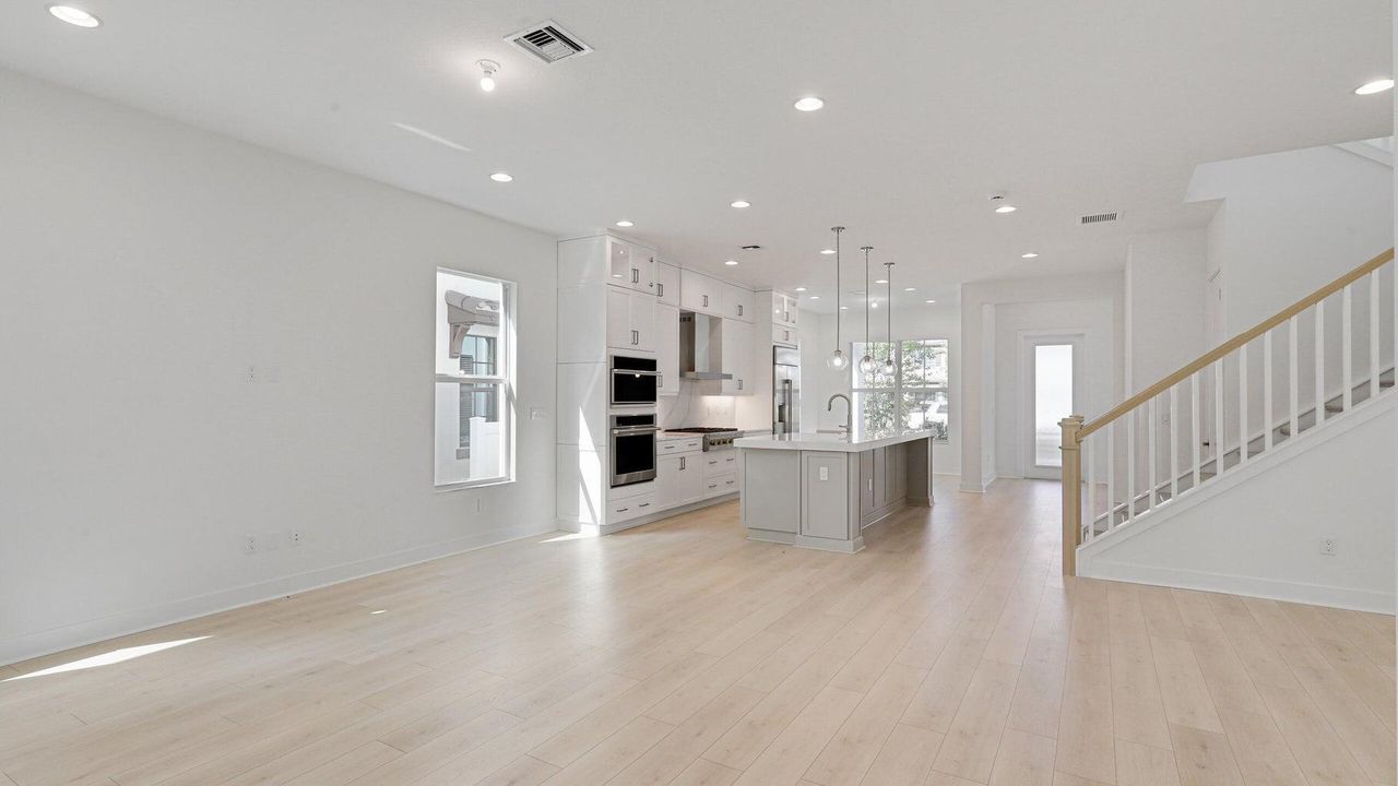 For Rent: $9,500 (4 beds, 4 baths, 3522 Square Feet)