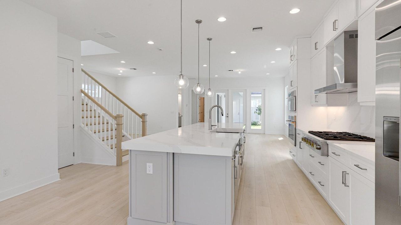 For Rent: $9,500 (4 beds, 4 baths, 3522 Square Feet)