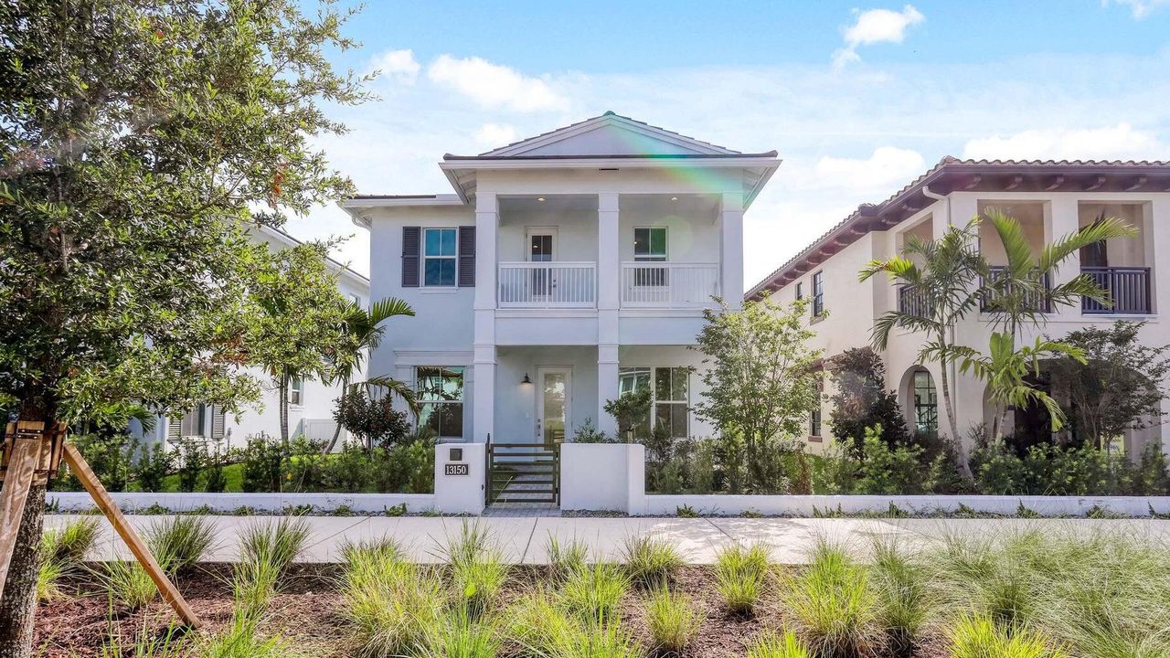 For Rent: $9,500 (4 beds, 4 baths, 3522 Square Feet)