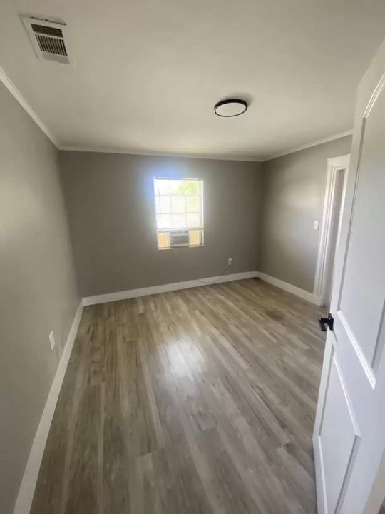 En Venta: $249,900 (3 camas, 1 baños, 816 Pies cuadrados)