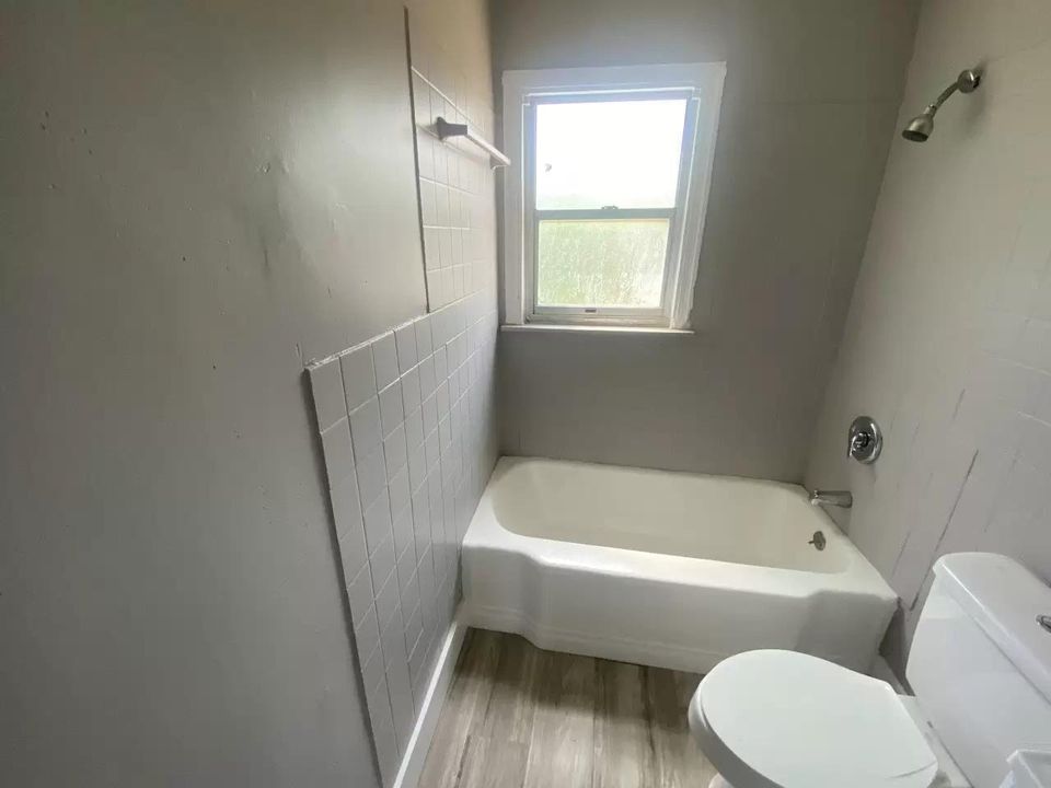 En Venta: $249,900 (3 camas, 1 baños, 816 Pies cuadrados)