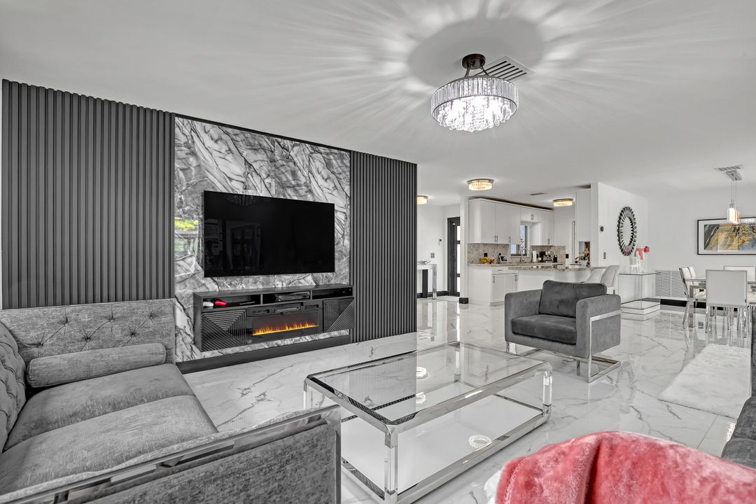 For Sale: $850,000 (3 beds, 2 baths, 1778 Square Feet)