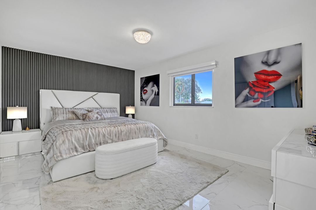 For Sale: $850,000 (3 beds, 2 baths, 1778 Square Feet)