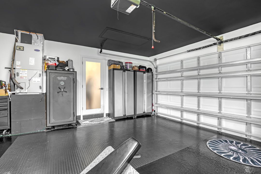 For Sale: $850,000 (3 beds, 2 baths, 1778 Square Feet)