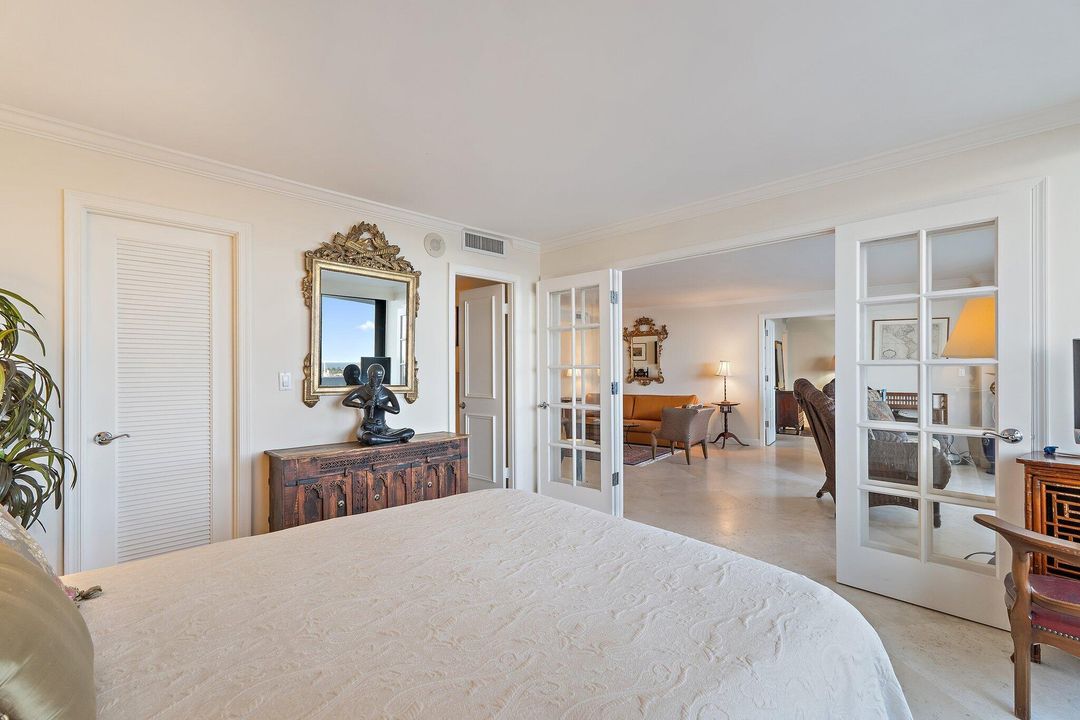 Под контрактом: $1,500,000 (2 спален, 2 ванн, 1247 Квадратных фут)