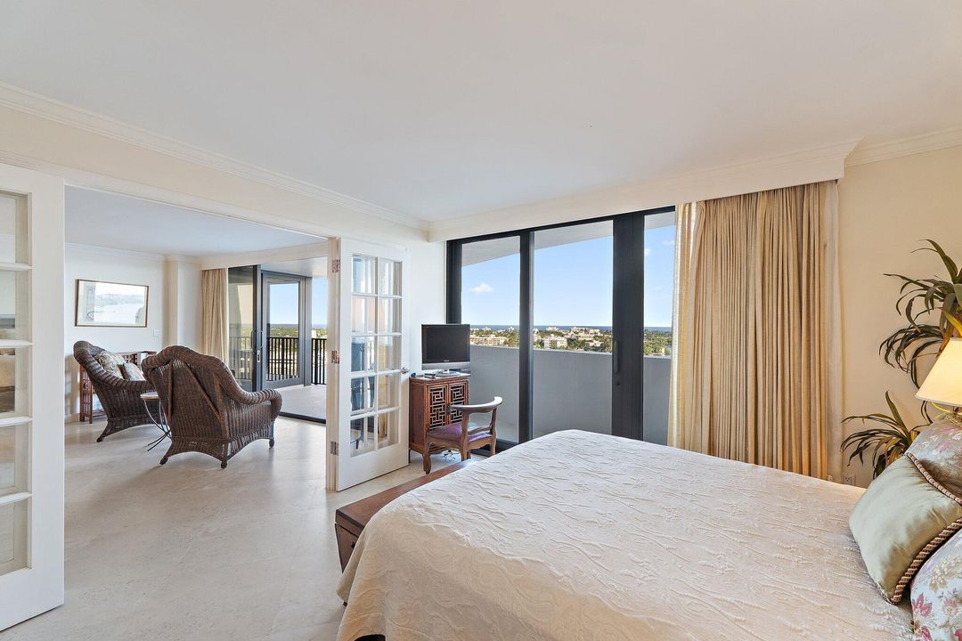 Под контрактом: $1,500,000 (2 спален, 2 ванн, 1247 Квадратных фут)