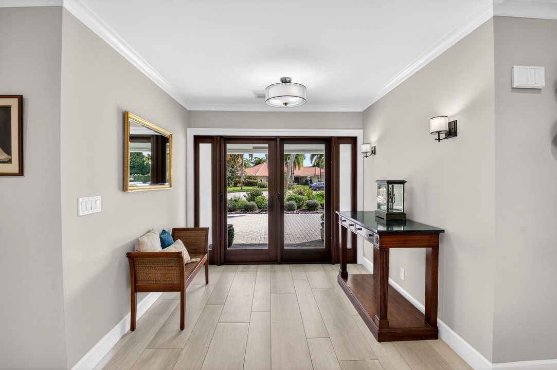 For Sale: $1,750,000 (4 beds, 3 baths, 2884 Square Feet)