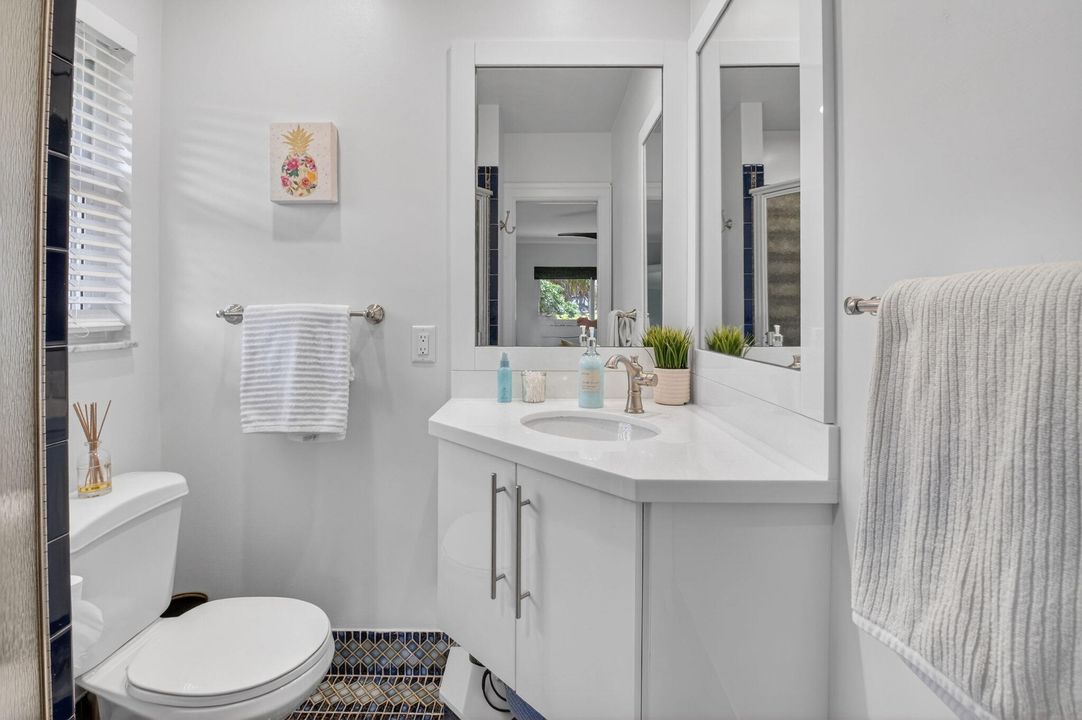 For Sale: $1,750,000 (4 beds, 3 baths, 2884 Square Feet)