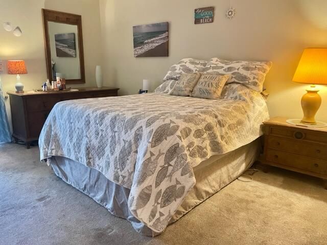 待售: $89,900 (1 贝兹, 1 浴室, 720 平方英尺)